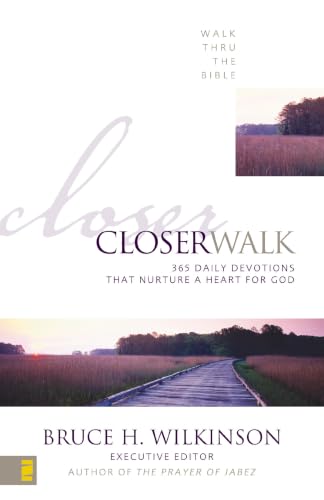 [9780310542216] Closer Walk: 365 Daily Devotions That Nurture a Heart for God
